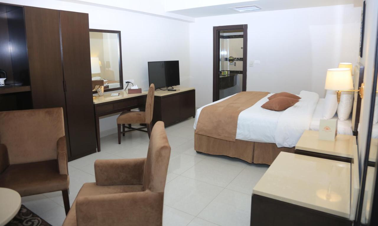 Grand East Hotel - Resort & Spa Dead Sea Sweimeh Quarto foto